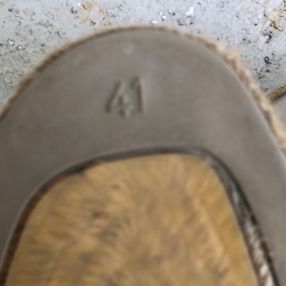 Castaner Slip ons - Picture 8 of 8